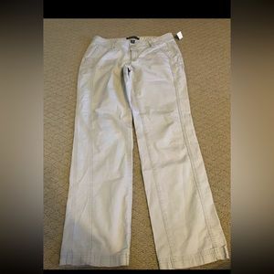 Eddie Bauer Size 8 Tall Khaki Pants Excellent Condition